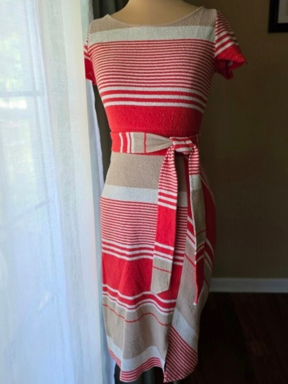 Anthropologie Lilka Sorella Striped Knit Faux Wrap Dress Red Tan‎ Belted Size XS